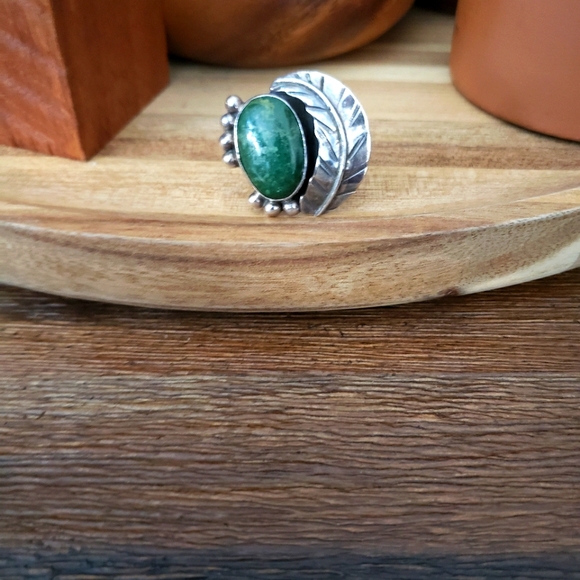 Vintage Sterling Silver Malachite Ring - Picture 8 of 8